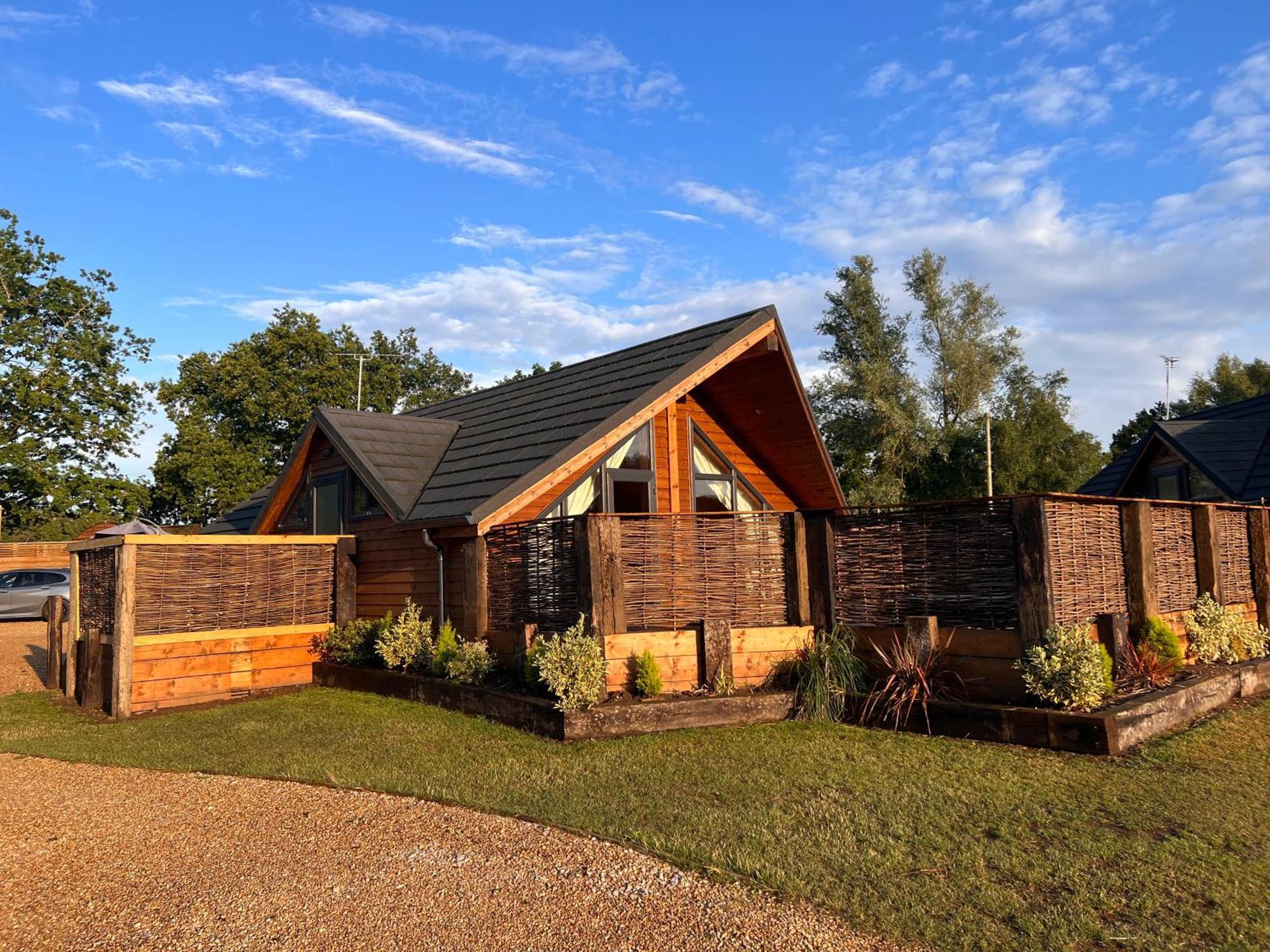 Woodlakes Park By Liv Retreats King's Lynn Exterior photo