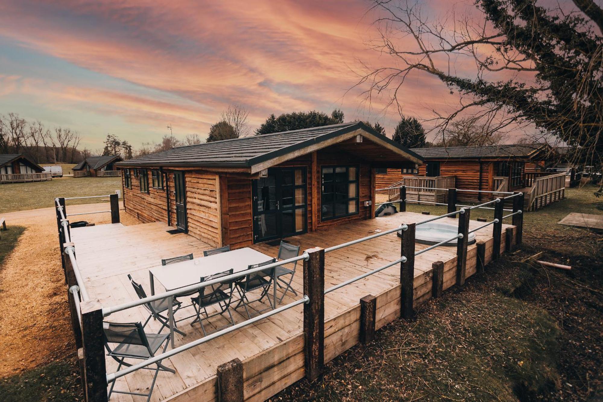 Woodlakes Park By Liv Retreats King's Lynn Exterior photo