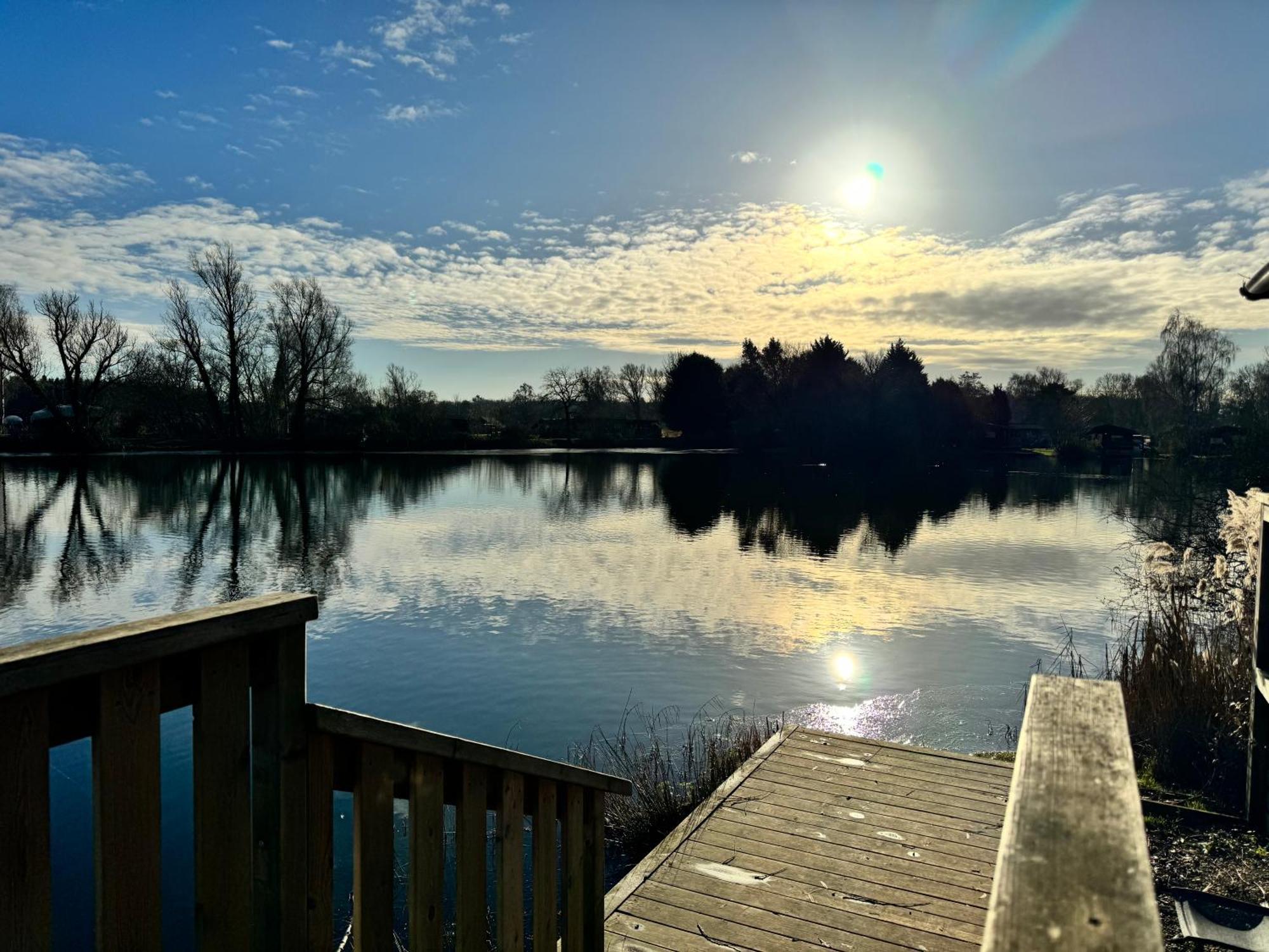 Woodlakes Park By Liv Retreats King's Lynn Exterior photo