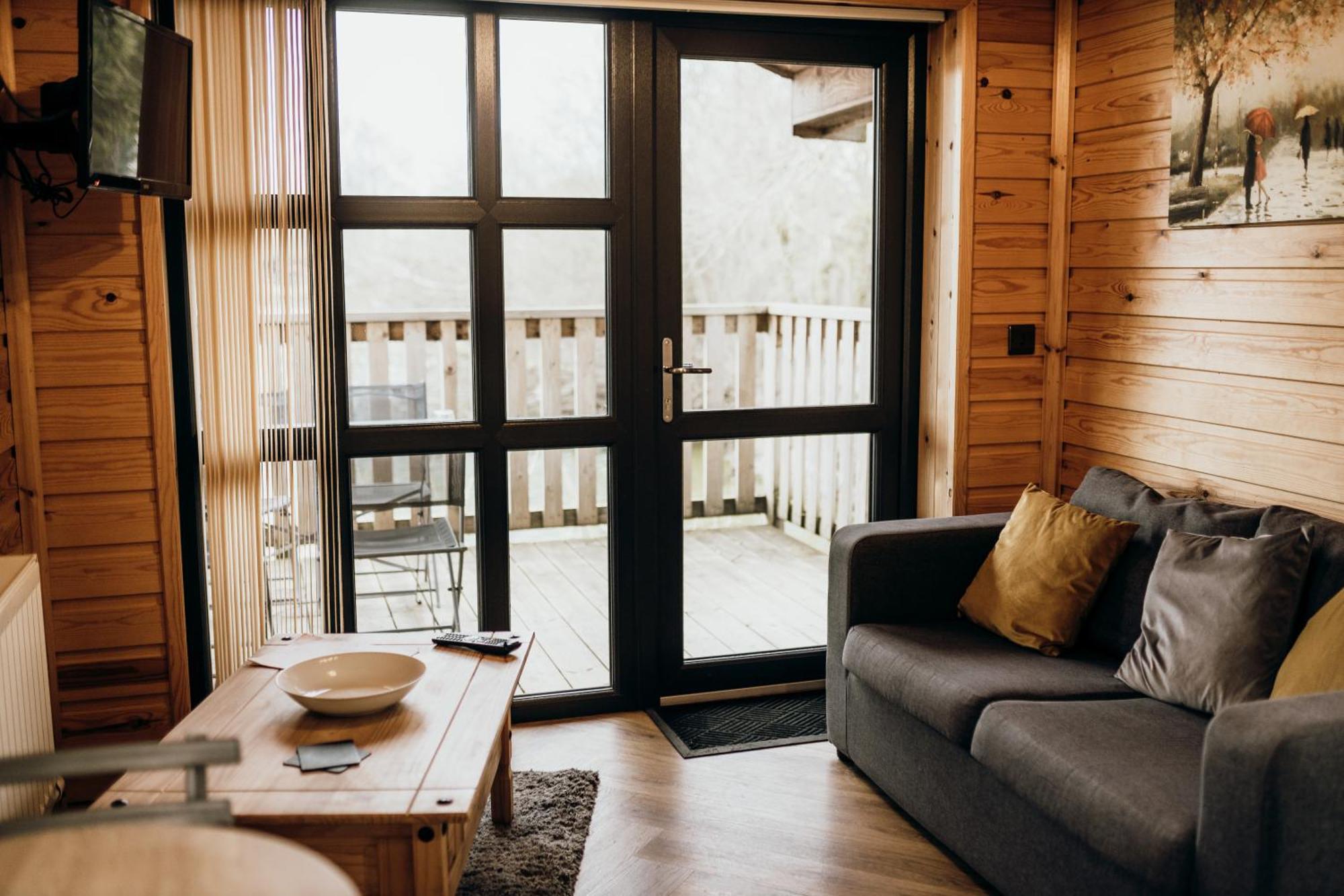 Woodlakes Park By Liv Retreats King's Lynn Exterior photo